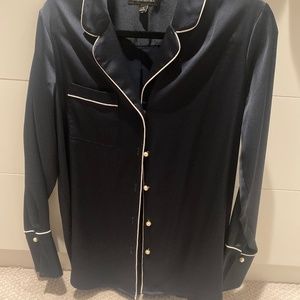 Banana republic navy blouse
